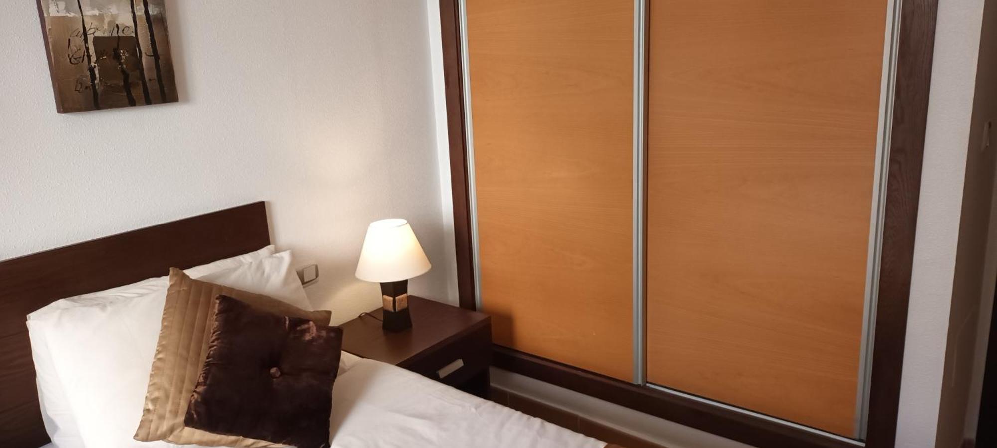 Apartamento Tranquilo Cerca De Buena Piscina Y Con Buen Aire Acondicionado Aguilas Ngoại thất bức ảnh
