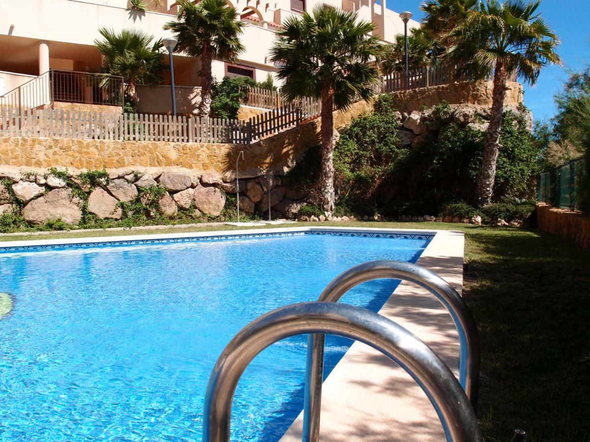 Apartamento Tranquilo Cerca De Buena Piscina Y Con Buen Aire Acondicionado Aguilas Ngoại thất bức ảnh