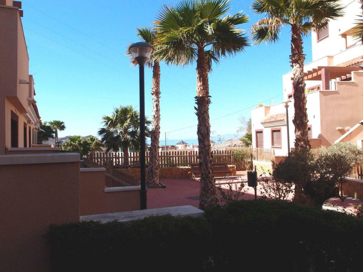 Apartamento Tranquilo Cerca De Buena Piscina Y Con Buen Aire Acondicionado Aguilas Ngoại thất bức ảnh