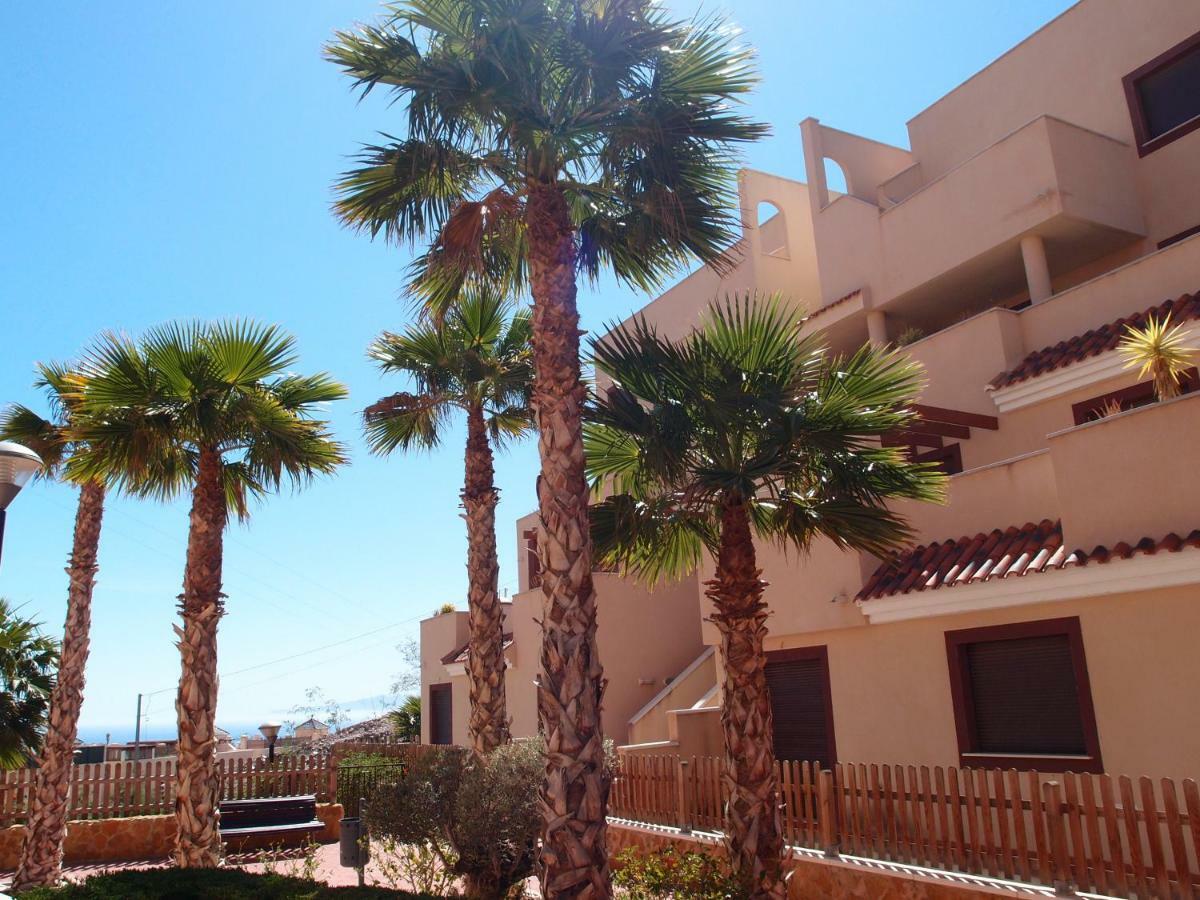 Apartamento Tranquilo Cerca De Buena Piscina Y Con Buen Aire Acondicionado Aguilas Ngoại thất bức ảnh